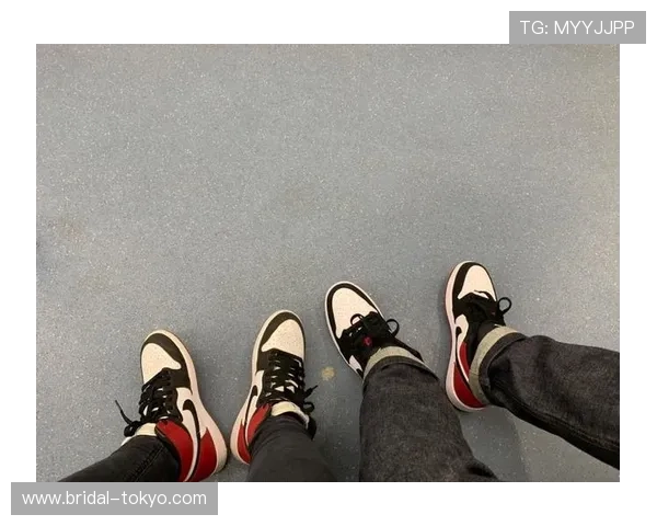 要复出了？奥尔莫晒出准备穿球鞋的照片